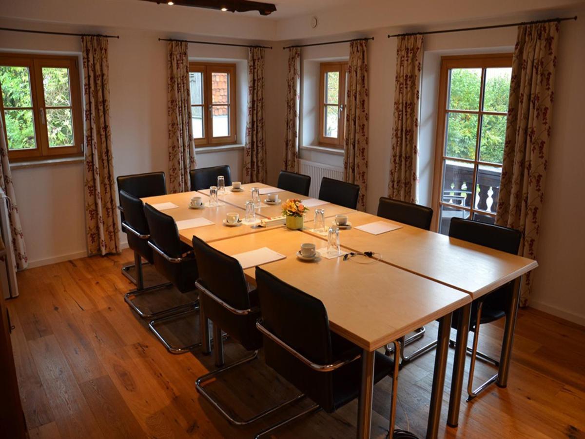 Landhof Angstl - Gaestezimmer Und Tagungsraum Hoslwang ภายนอก รูปภาพ